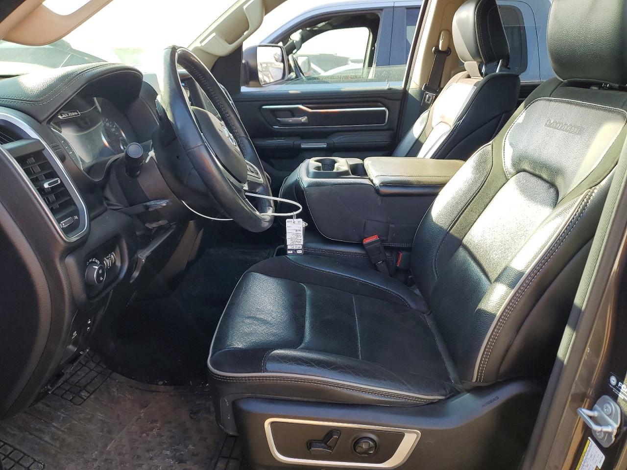 2021 RAM 1500 LARAMIE photo 13