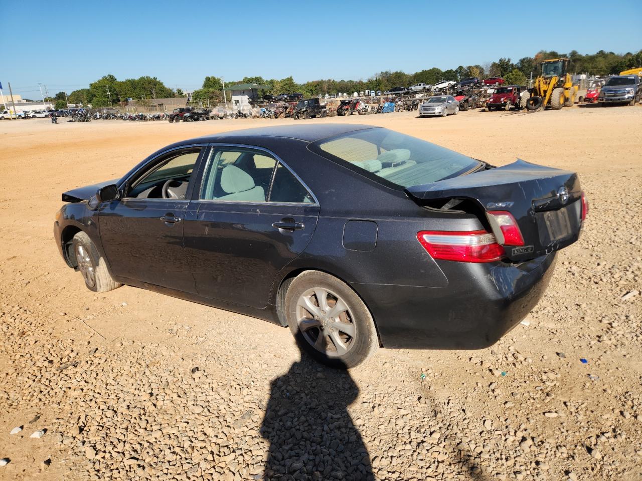 2009 TOYOTA CAMRY BASE photo 4