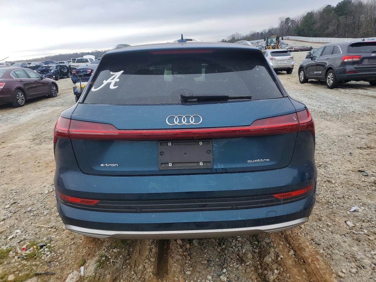 2021 AUDI E-TRON PRESTIGE photo 6