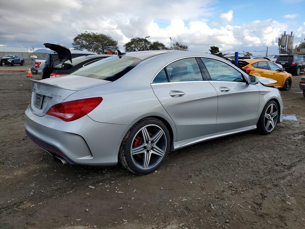 2016 MERCEDES-BENZ CLA 250 4MATIC photo 5