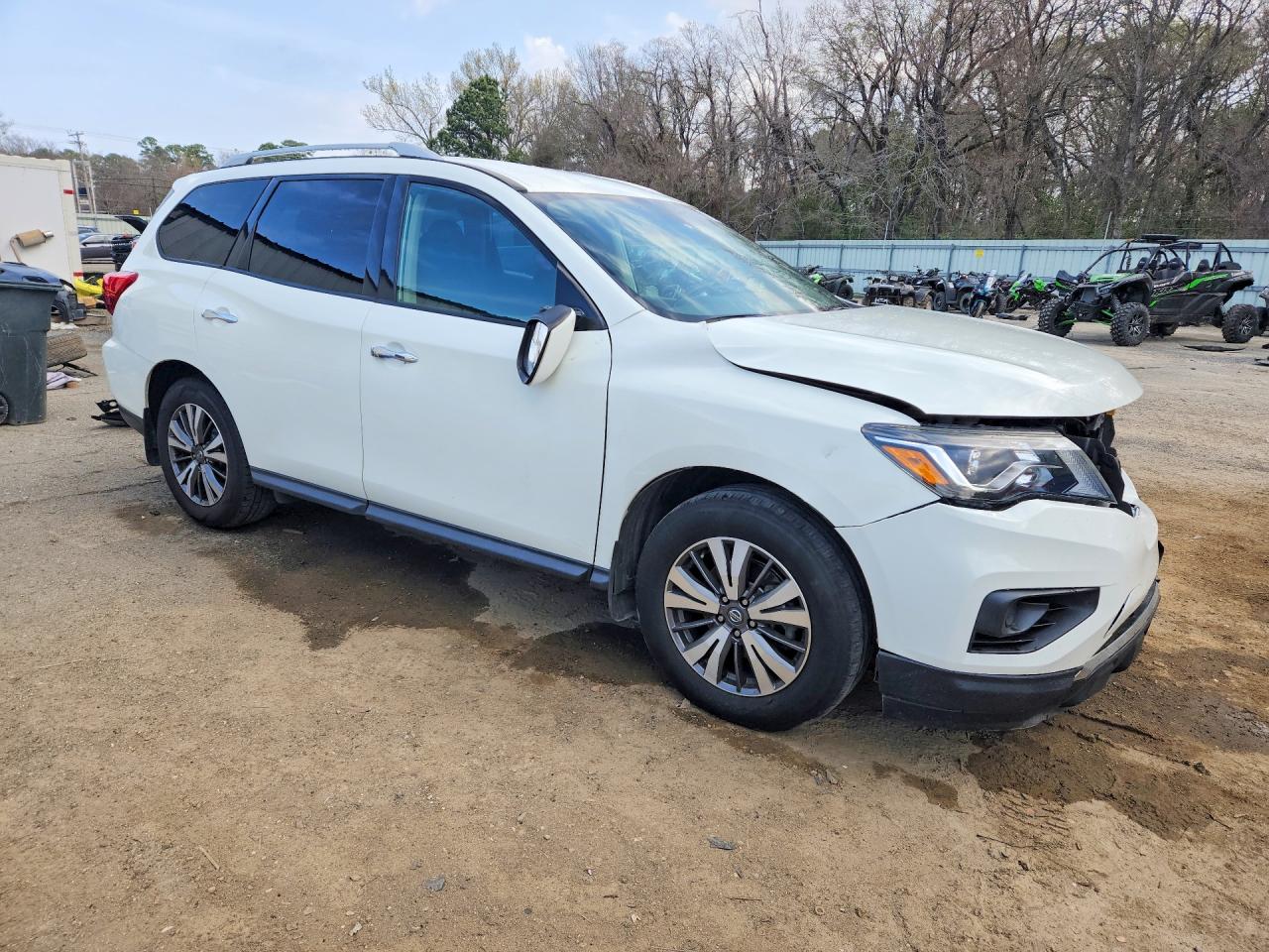 2020 NISSAN PATHFINDER S photo 10
