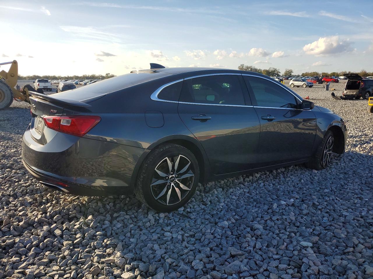 2020 CHEVROLET MALIBU RS photo 5