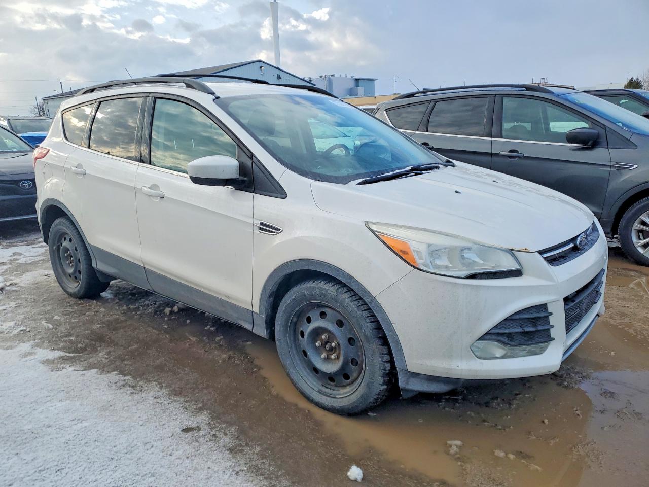 2014 FORD ESCAPE SE photo 7