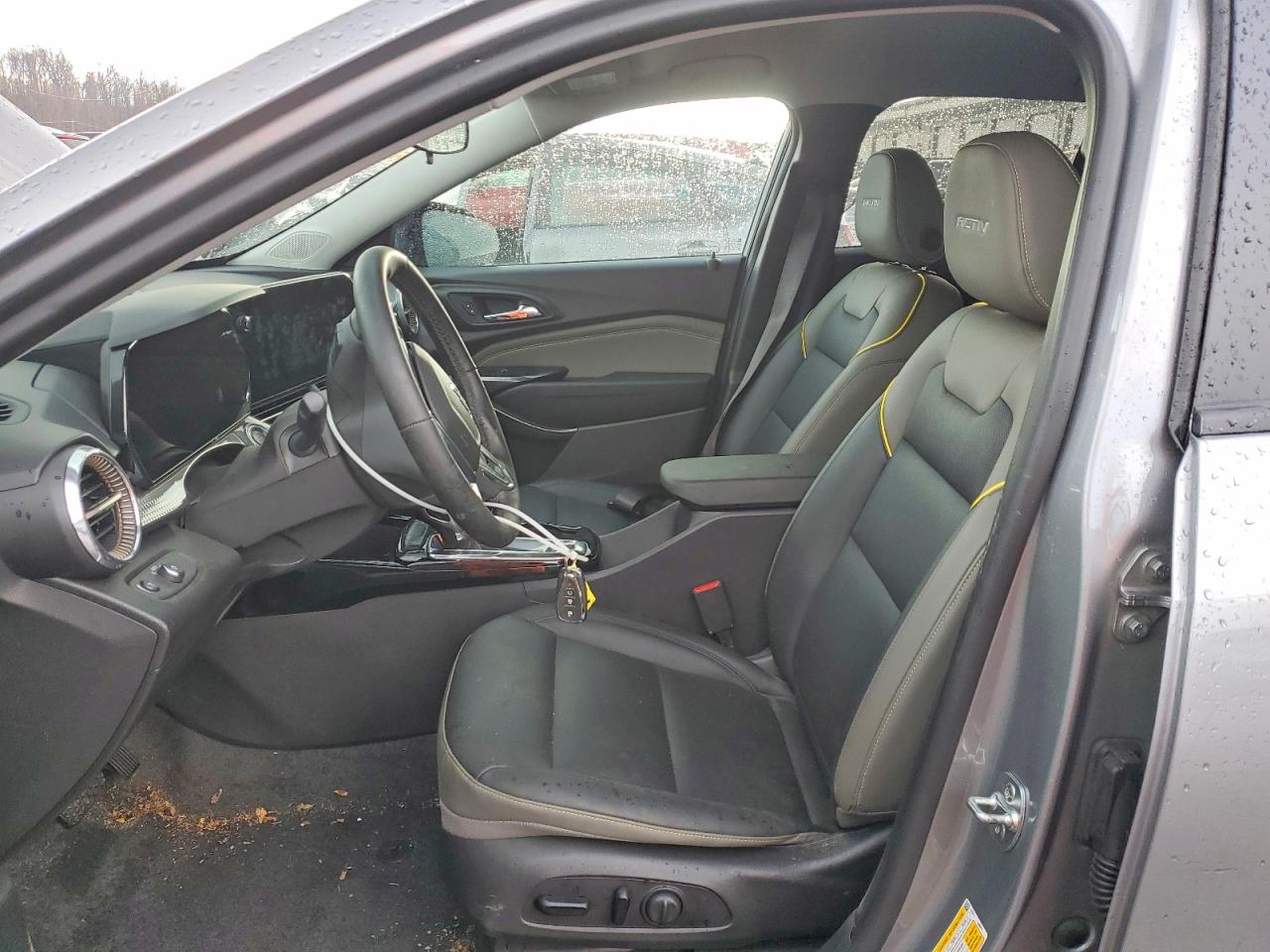 2025 CHEVROLET TRAX ACTIV photo 13