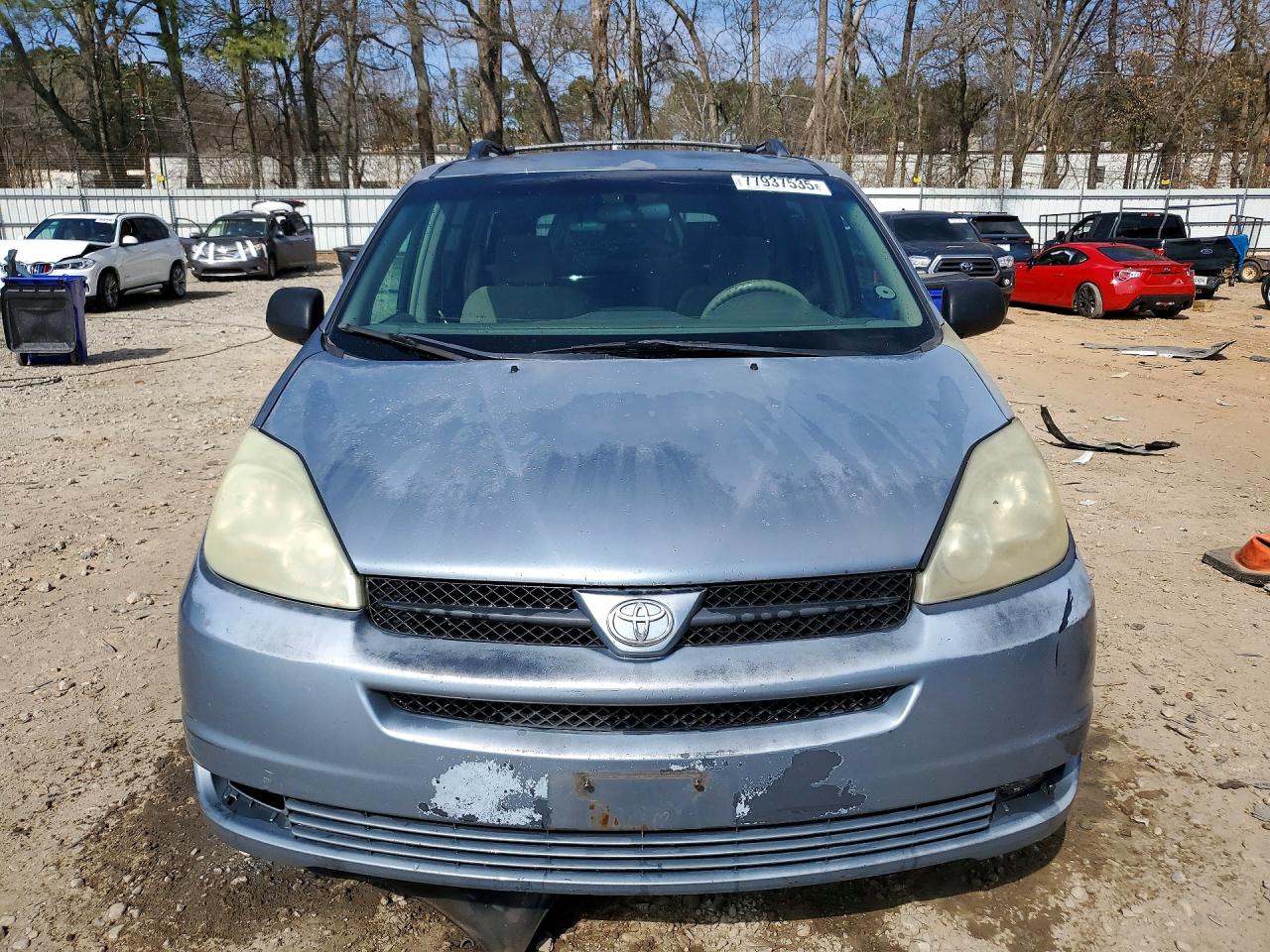 2004 TOYOTA SIENNA LE 7 PASSENGER photo 9