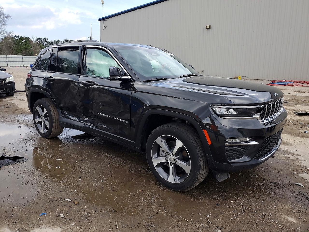 2024 JEEP GRAND CHEROKEE LIMITED 4XE photo 10