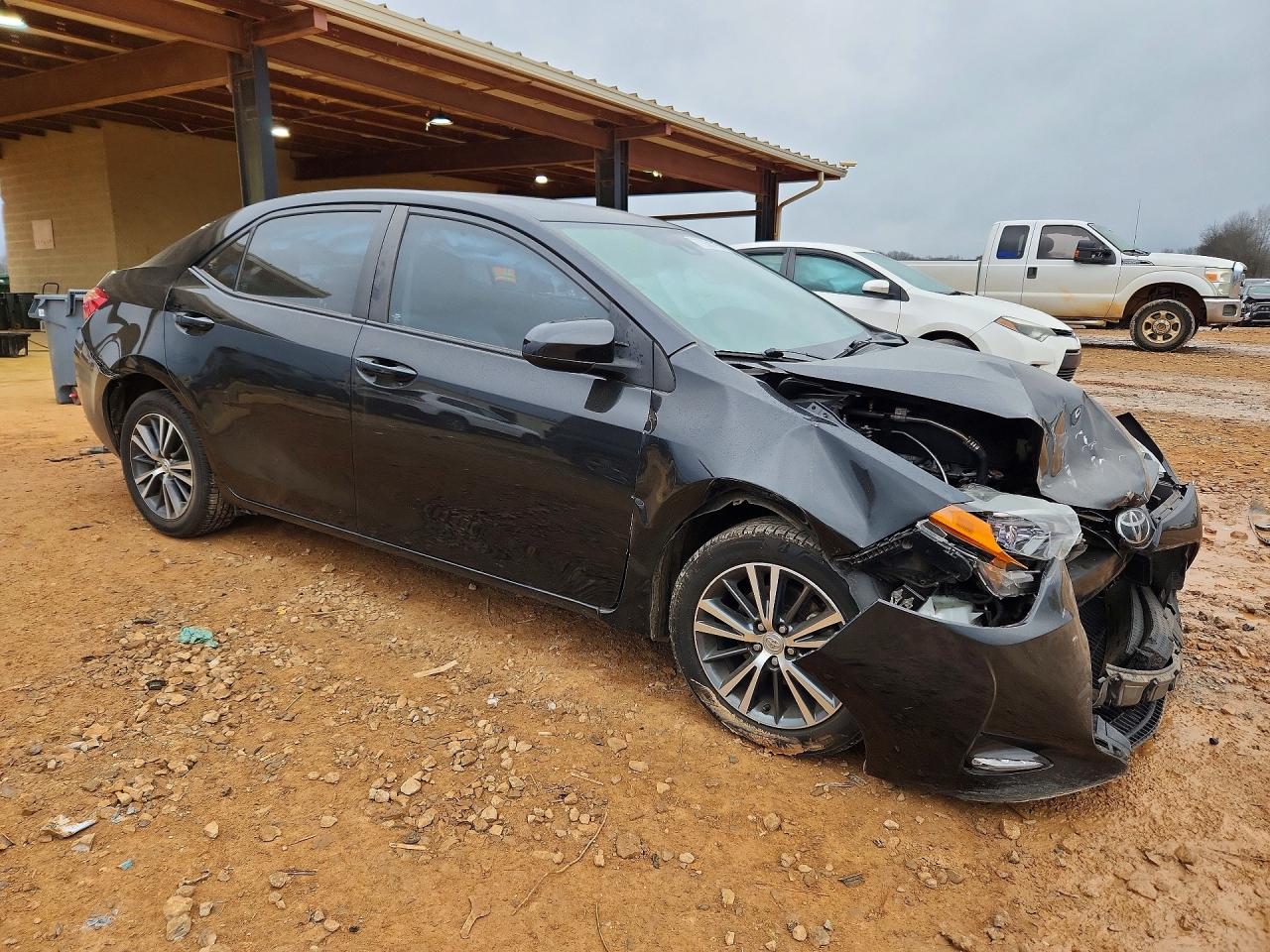 2017 TOYOTA COROLLA L photo 10