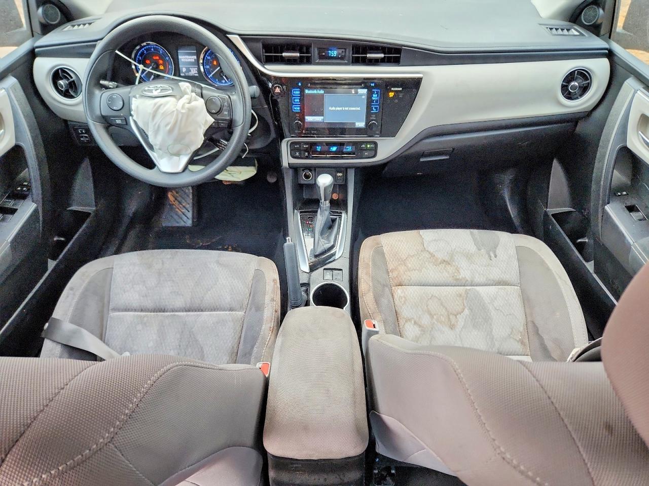 2017 TOYOTA COROLLA L photo 22