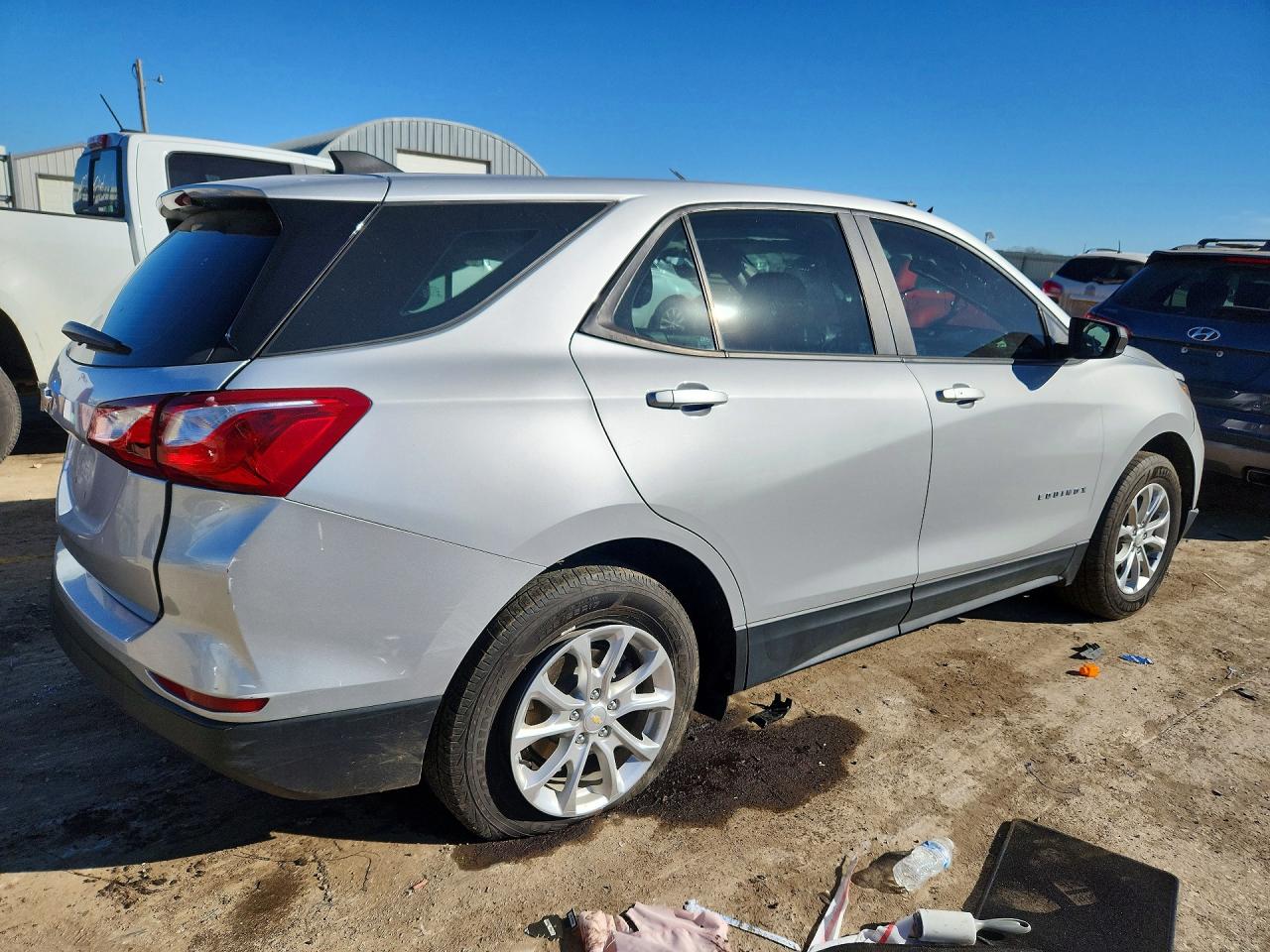 2021 CHEVROLET EQUINOX LS photo 5