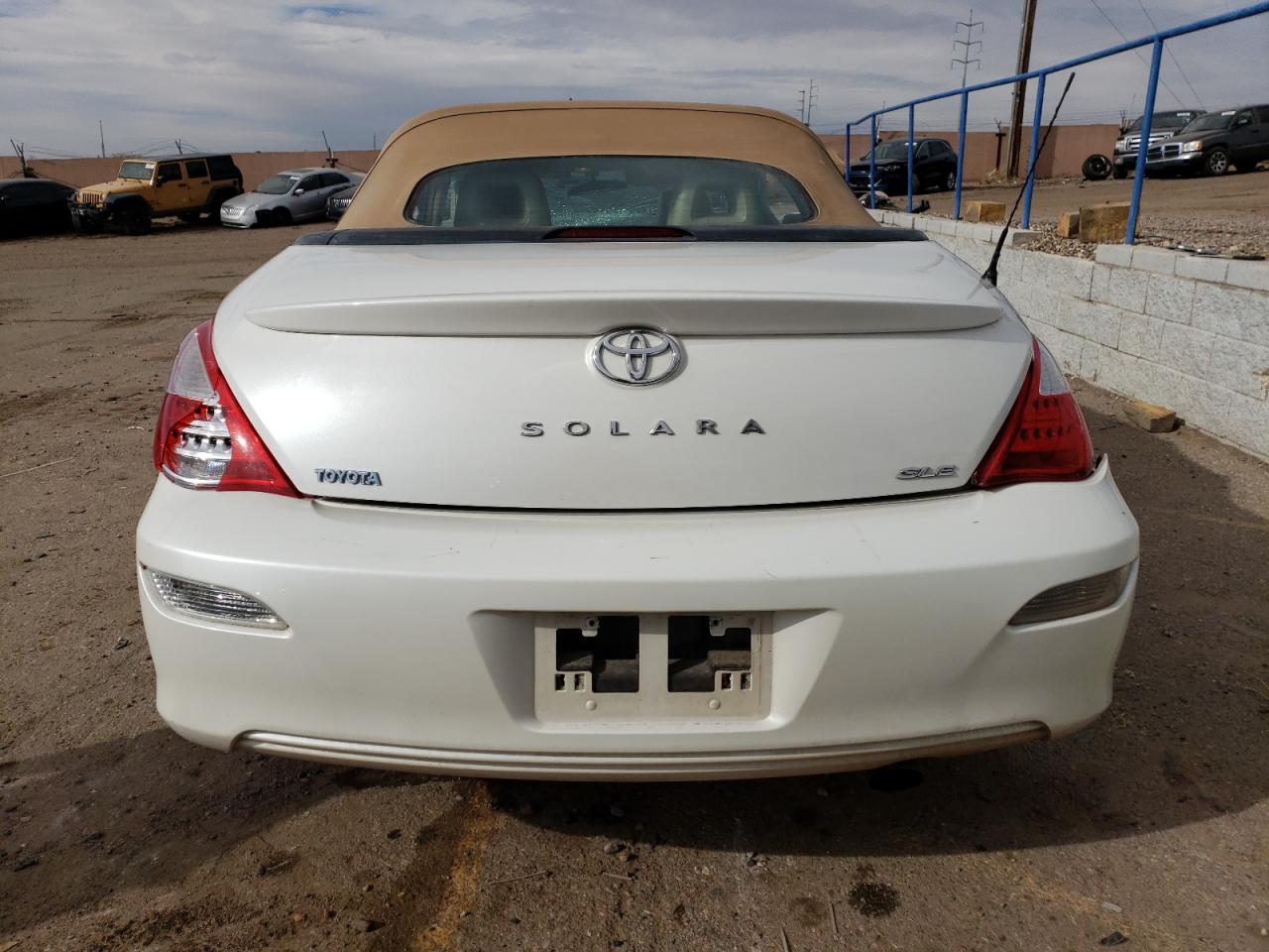 2007 TOYOTA CAMRY SOLARA SE photo 11