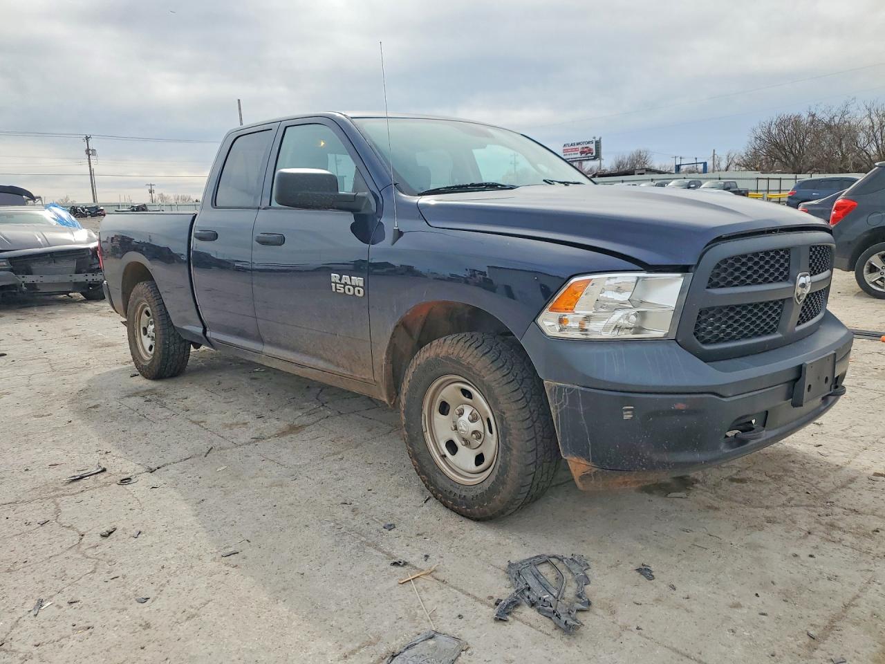 2017 RAM 1500 ST photo 4