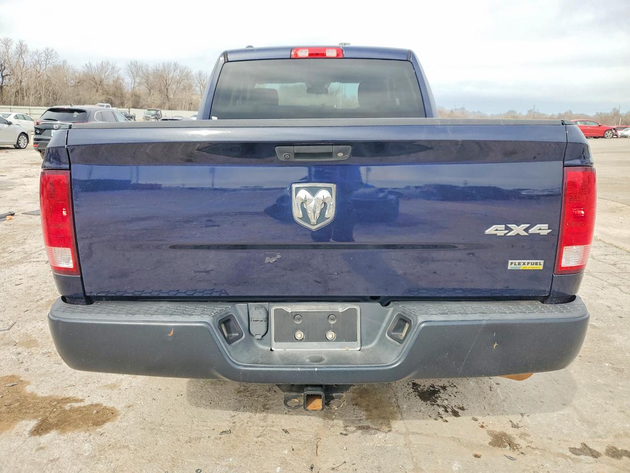 2017 RAM 1500 ST photo 6