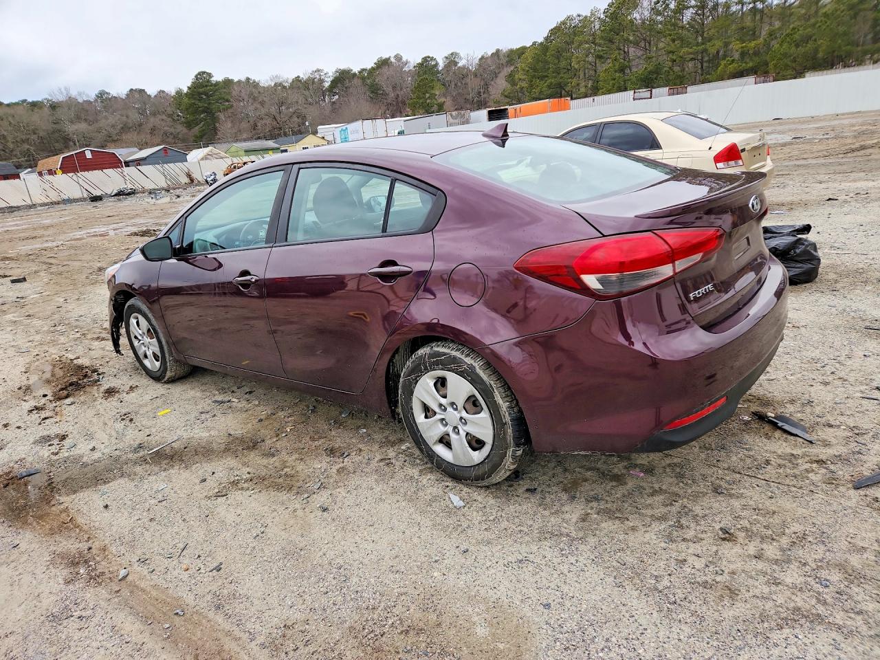 2018 KIA FORTE LX photo 2