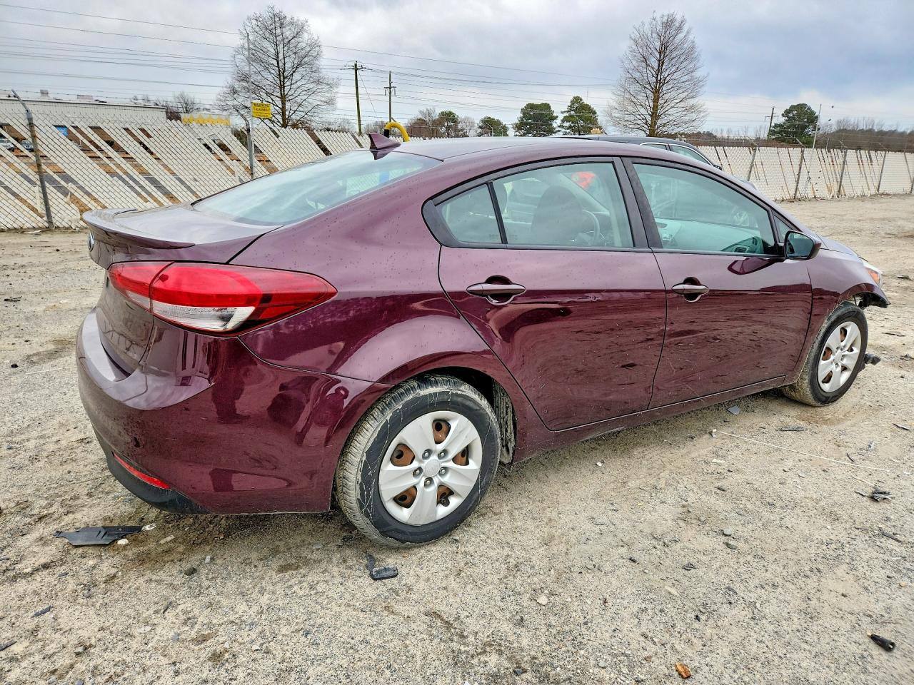 2018 KIA FORTE LX photo 3