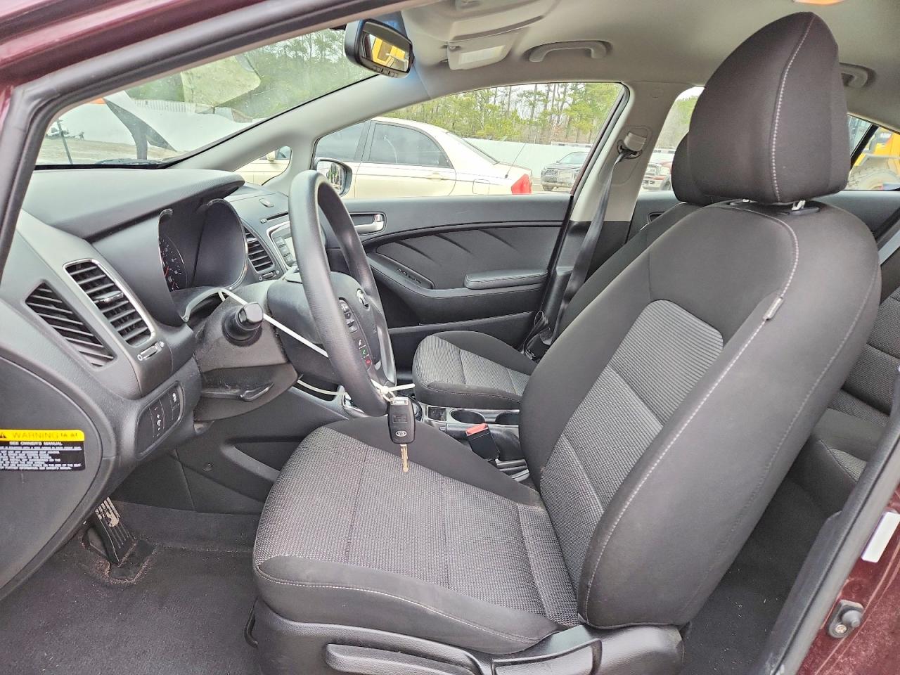 2018 KIA FORTE LX photo 7