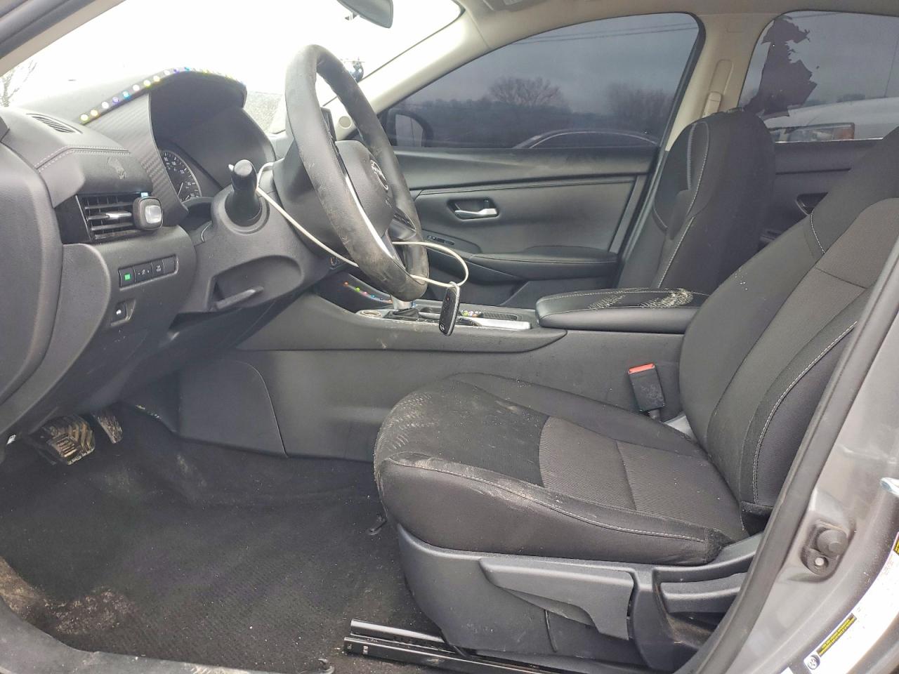 2025 NISSAN SENTRA SV photo 7