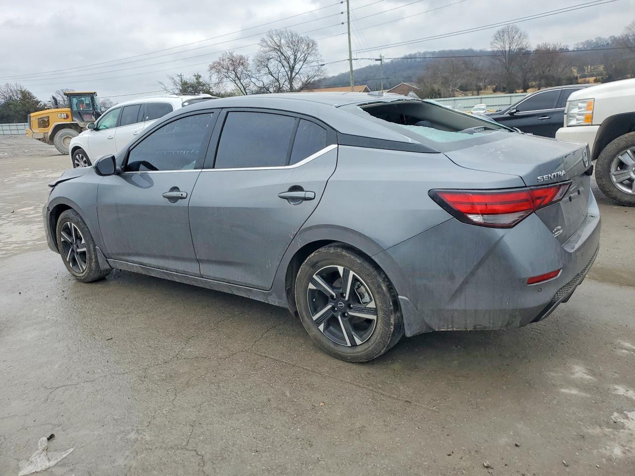 2025 NISSAN SENTRA SV photo 2