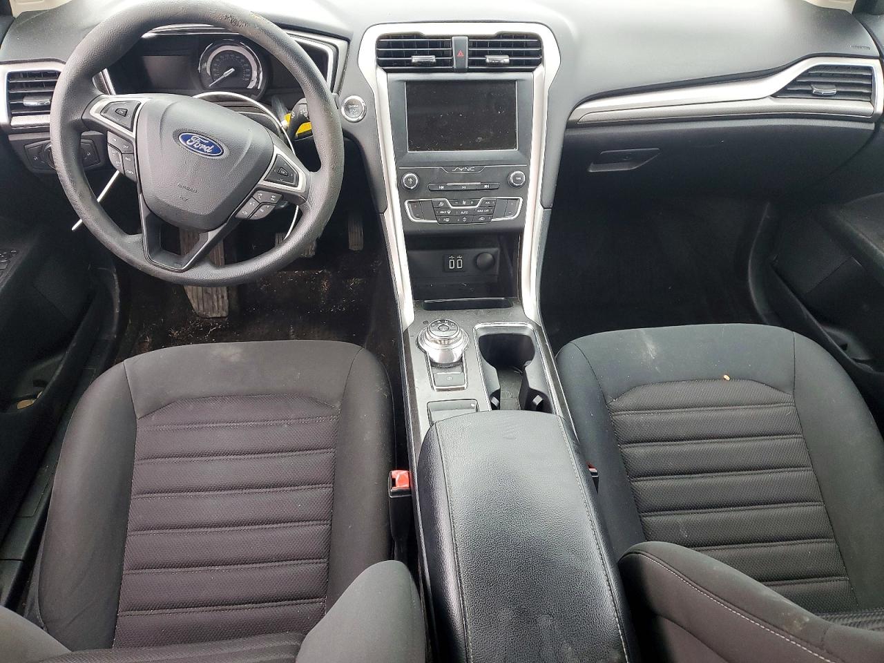 2019 FORD FUSION SE photo 15