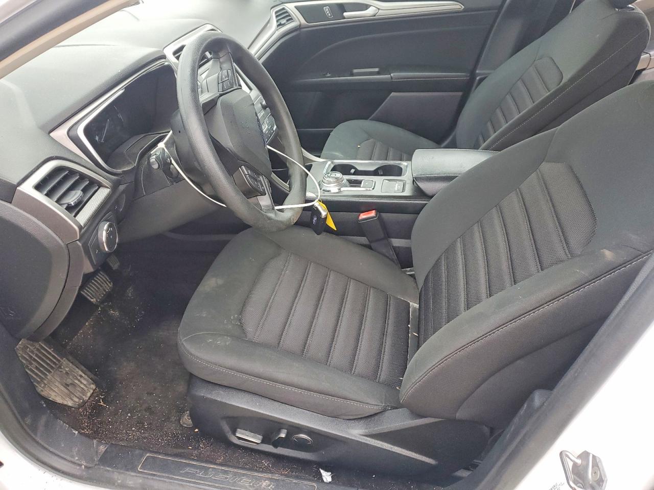 2019 FORD FUSION SE photo 13