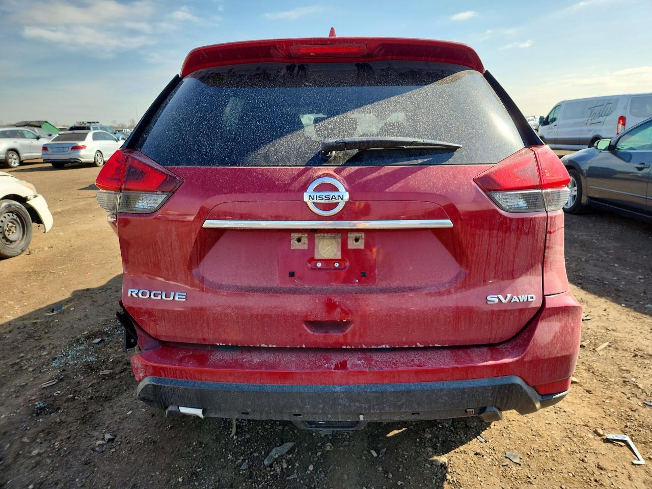 2017 NISSAN ROGUE SV photo 16