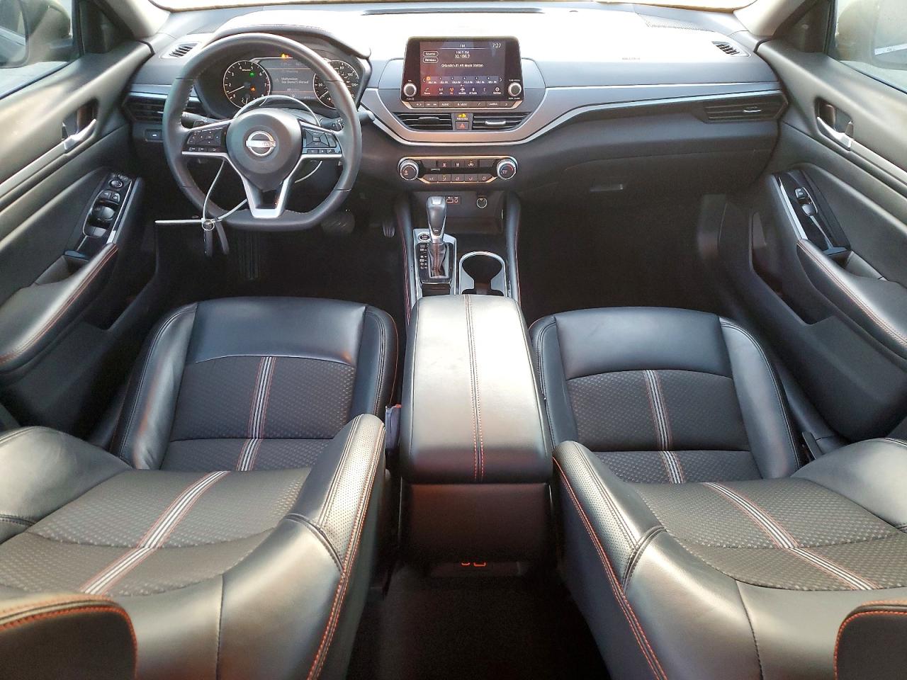 2024 NISSAN ALTIMA 2.5 SR photo 8