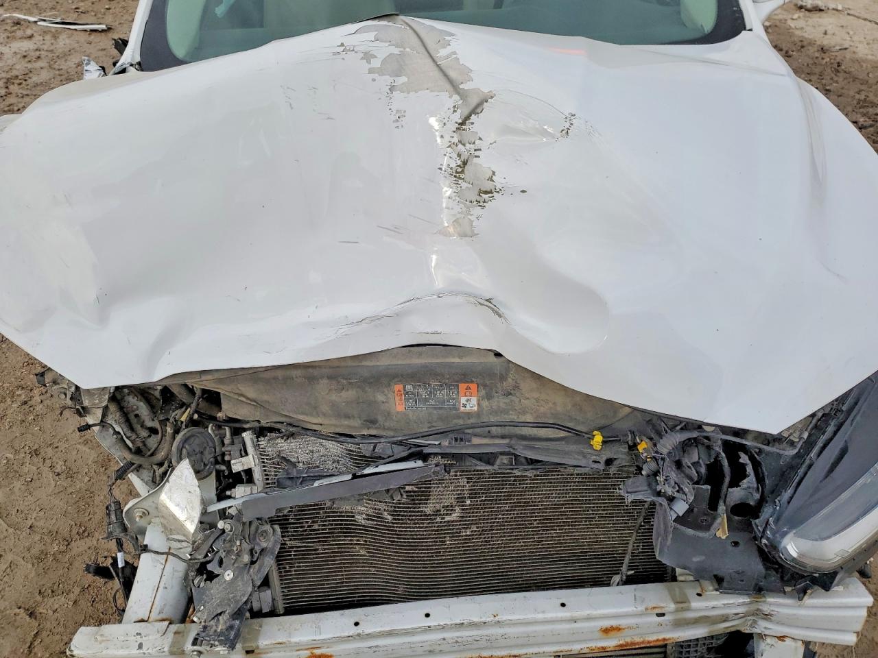 2015 FORD FUSION photo 21
