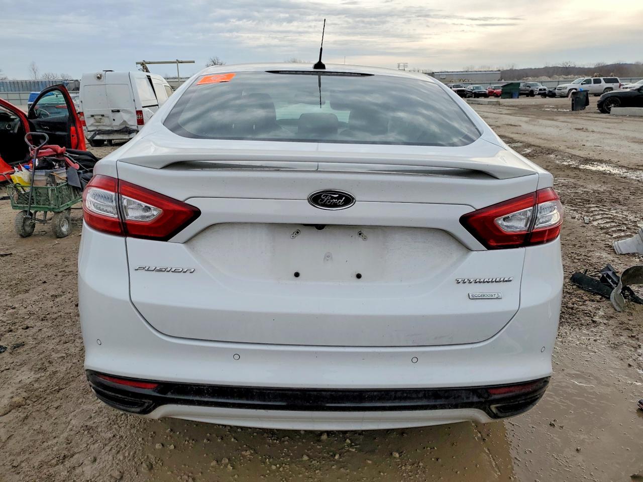 2015 FORD FUSION photo 11