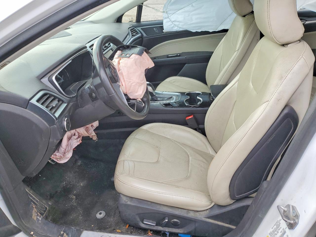2015 FORD FUSION photo 13
