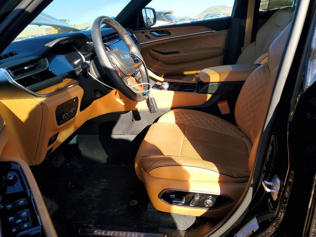 2022 JEEP GRAND CHEROKEE SUMMIT 4XE photo 7