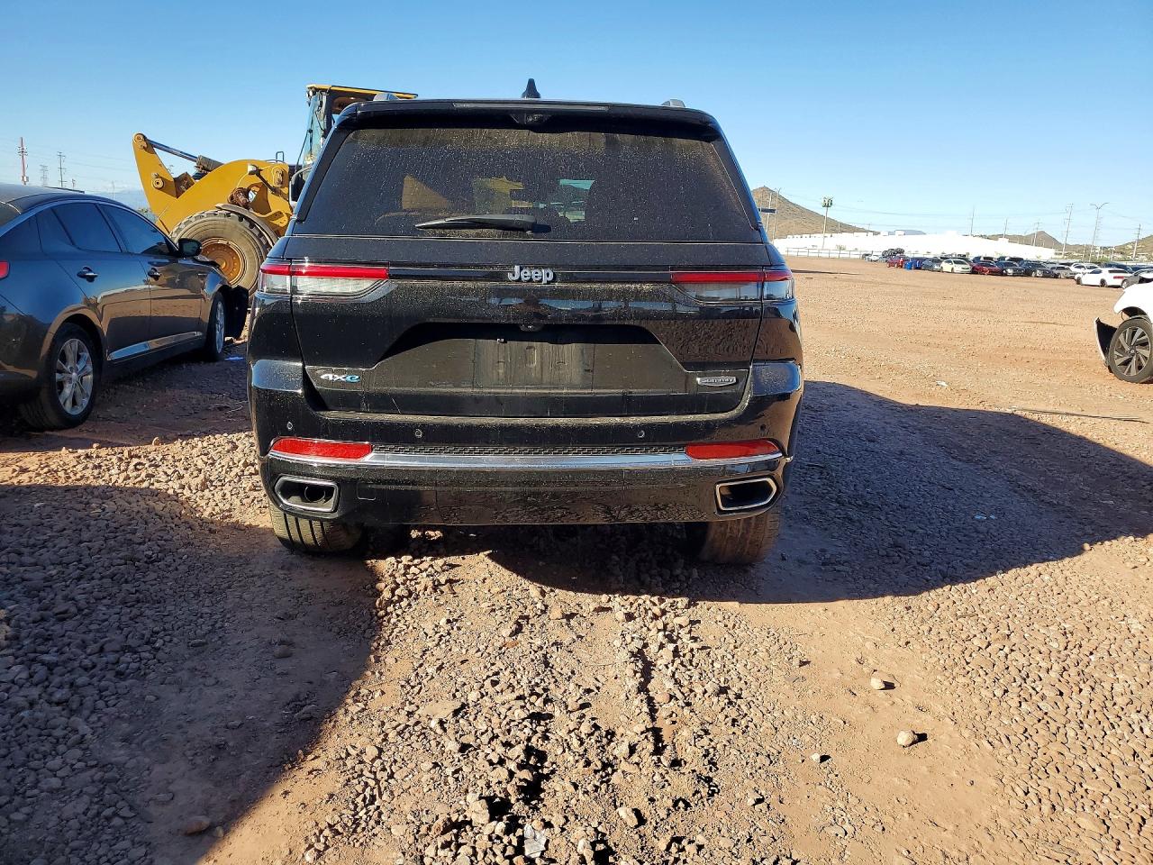 2022 JEEP GRAND CHEROKEE SUMMIT 4XE photo 6