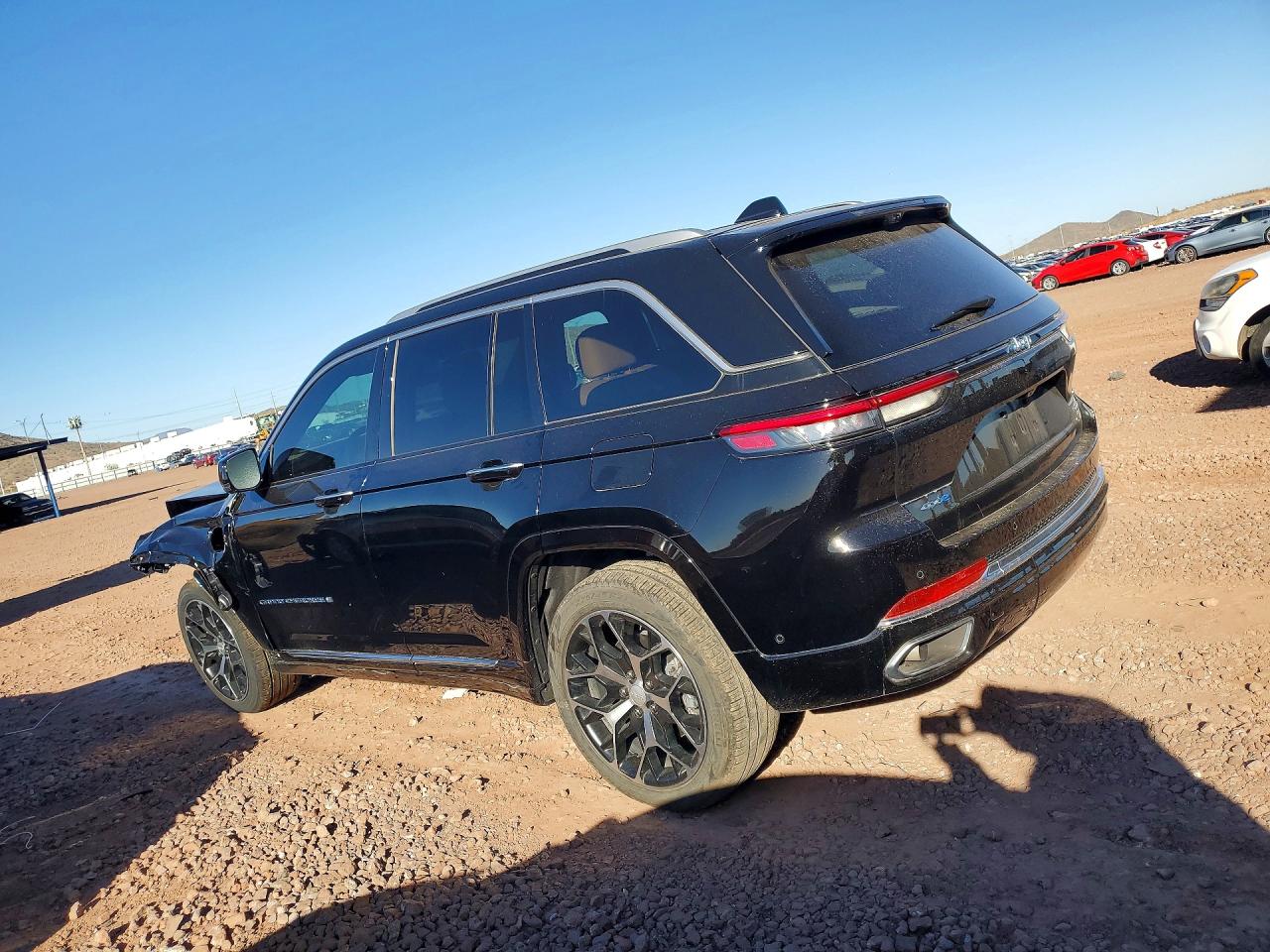2022 JEEP GRAND CHEROKEE SUMMIT 4XE photo 2
