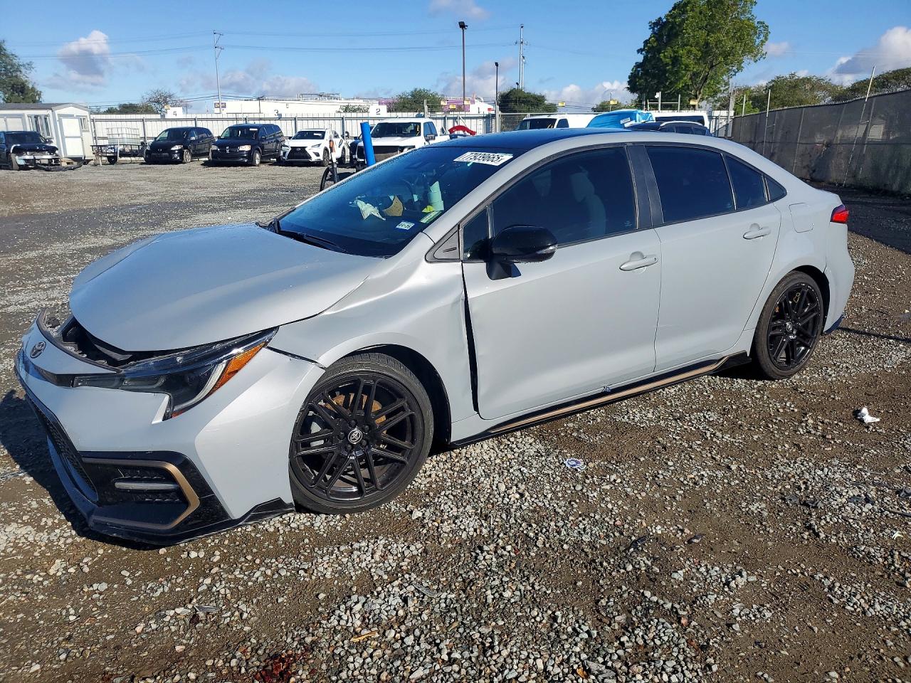 2022 TOYOTA COROLLA