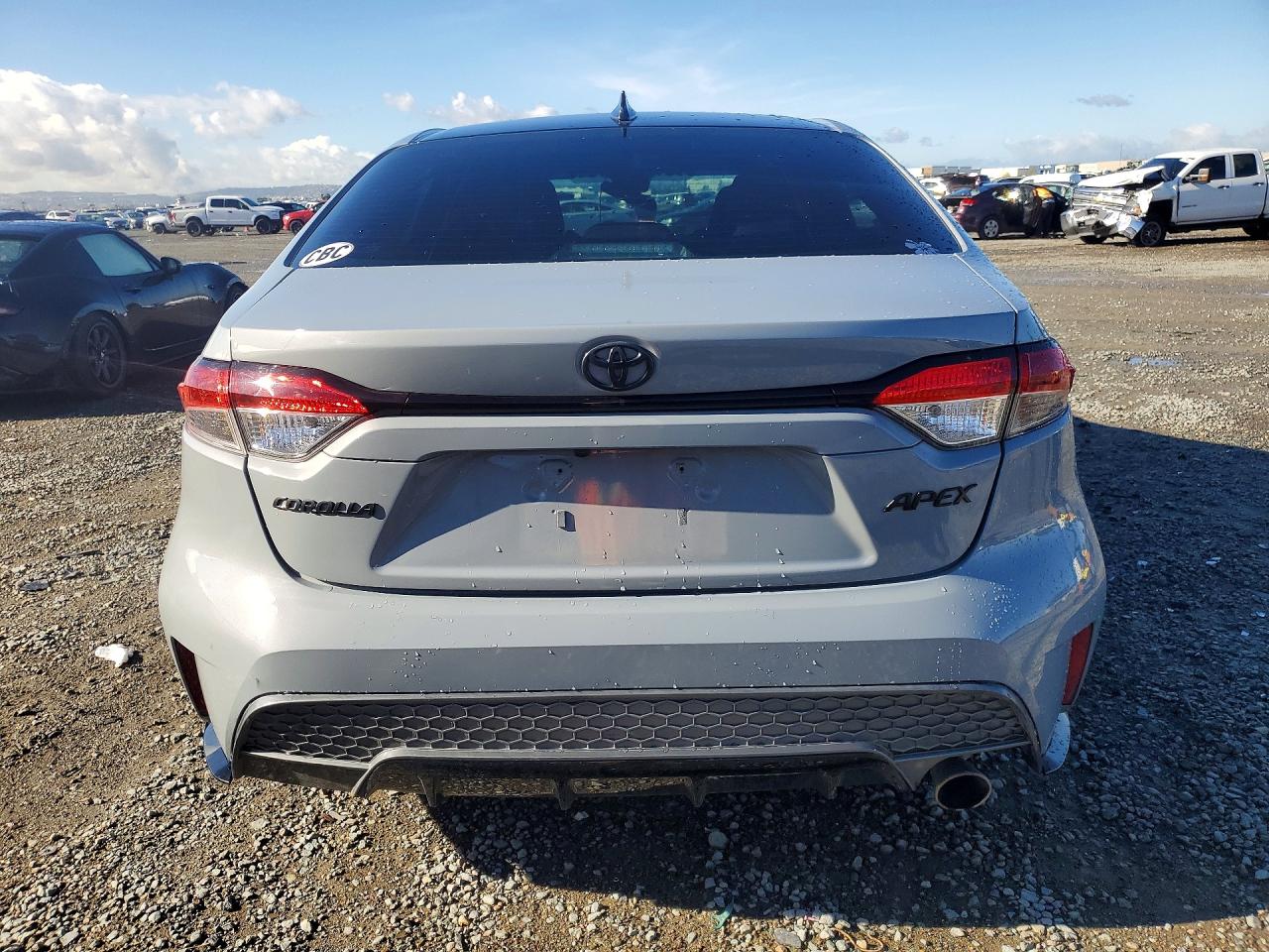 2022 TOYOTA COROLLA SE APEX photo 6
