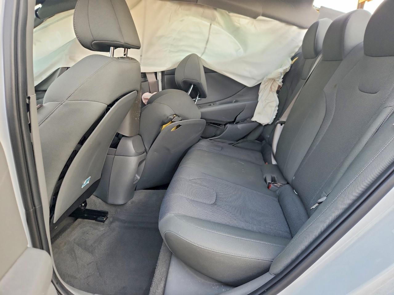 2025 HYUNDAI ELANTRA SE photo 19