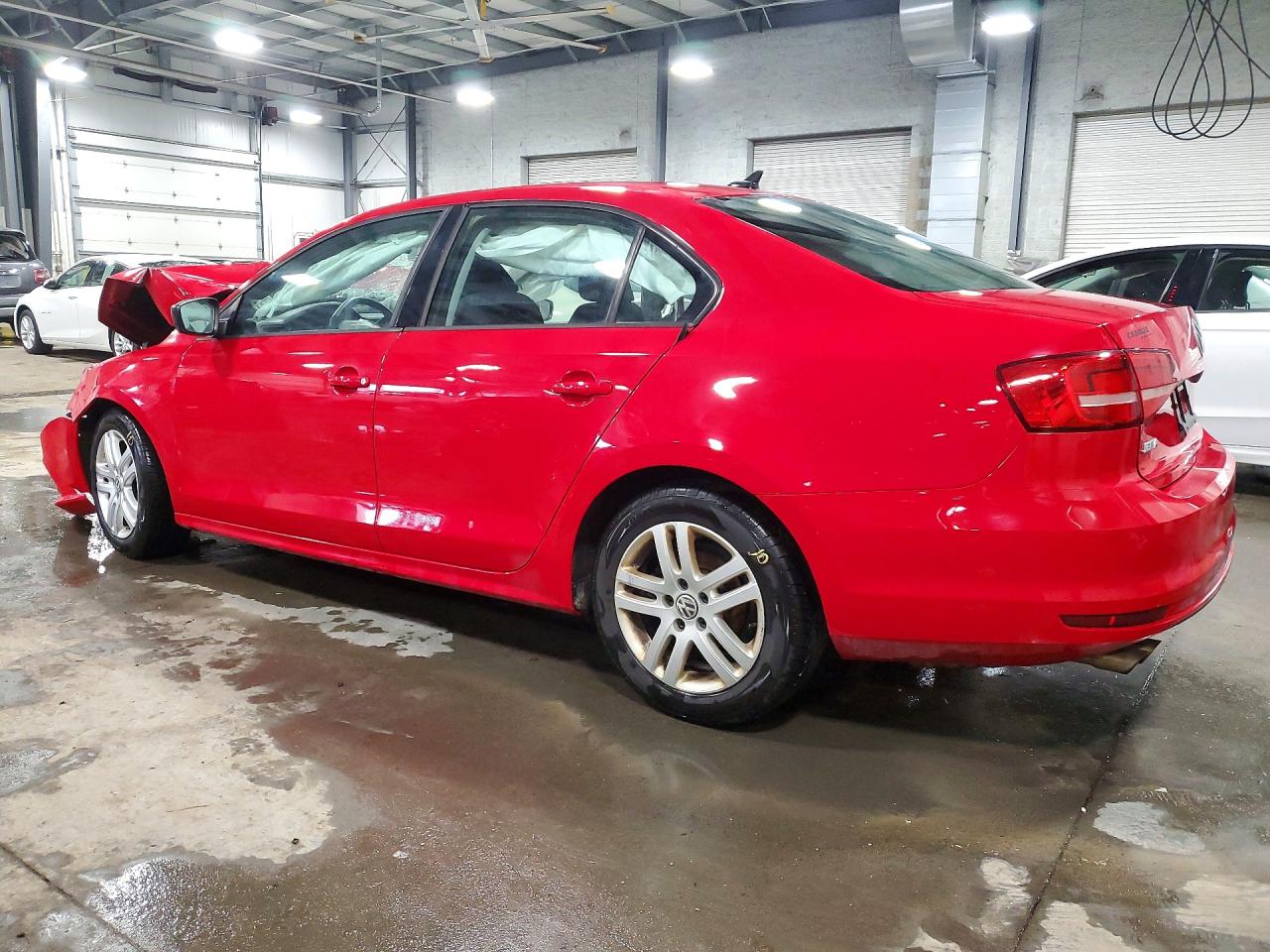2015 VOLKSWAGEN JETTA BASE photo 2