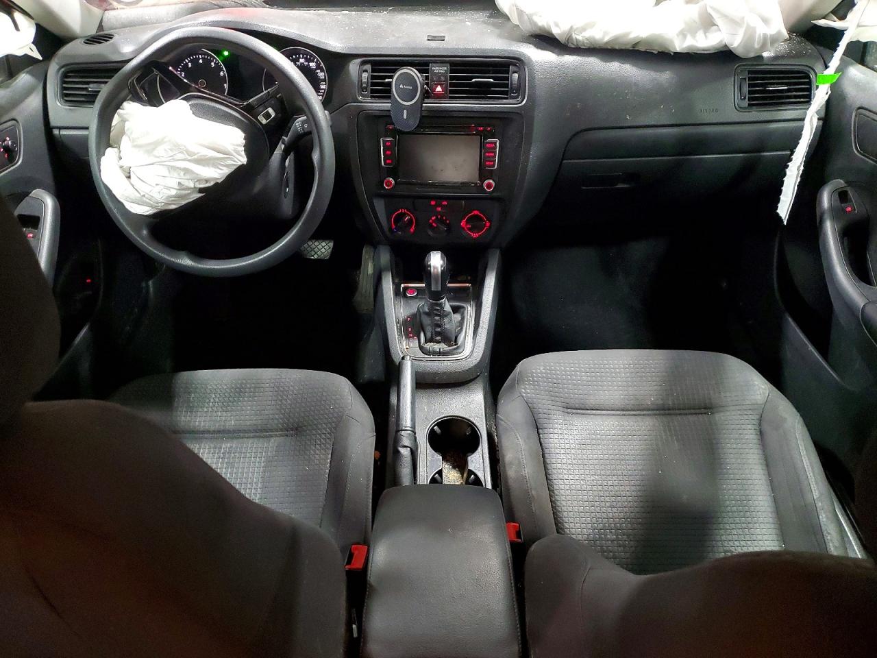 2015 VOLKSWAGEN JETTA BASE photo 8