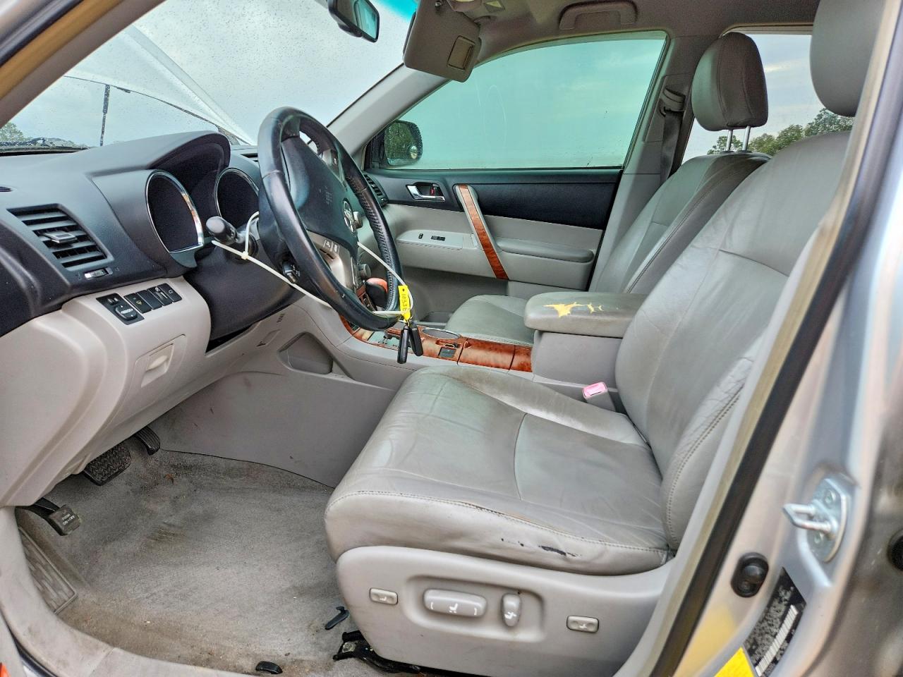 2008 TOYOTA HIGHLANDER LIMITED photo 7