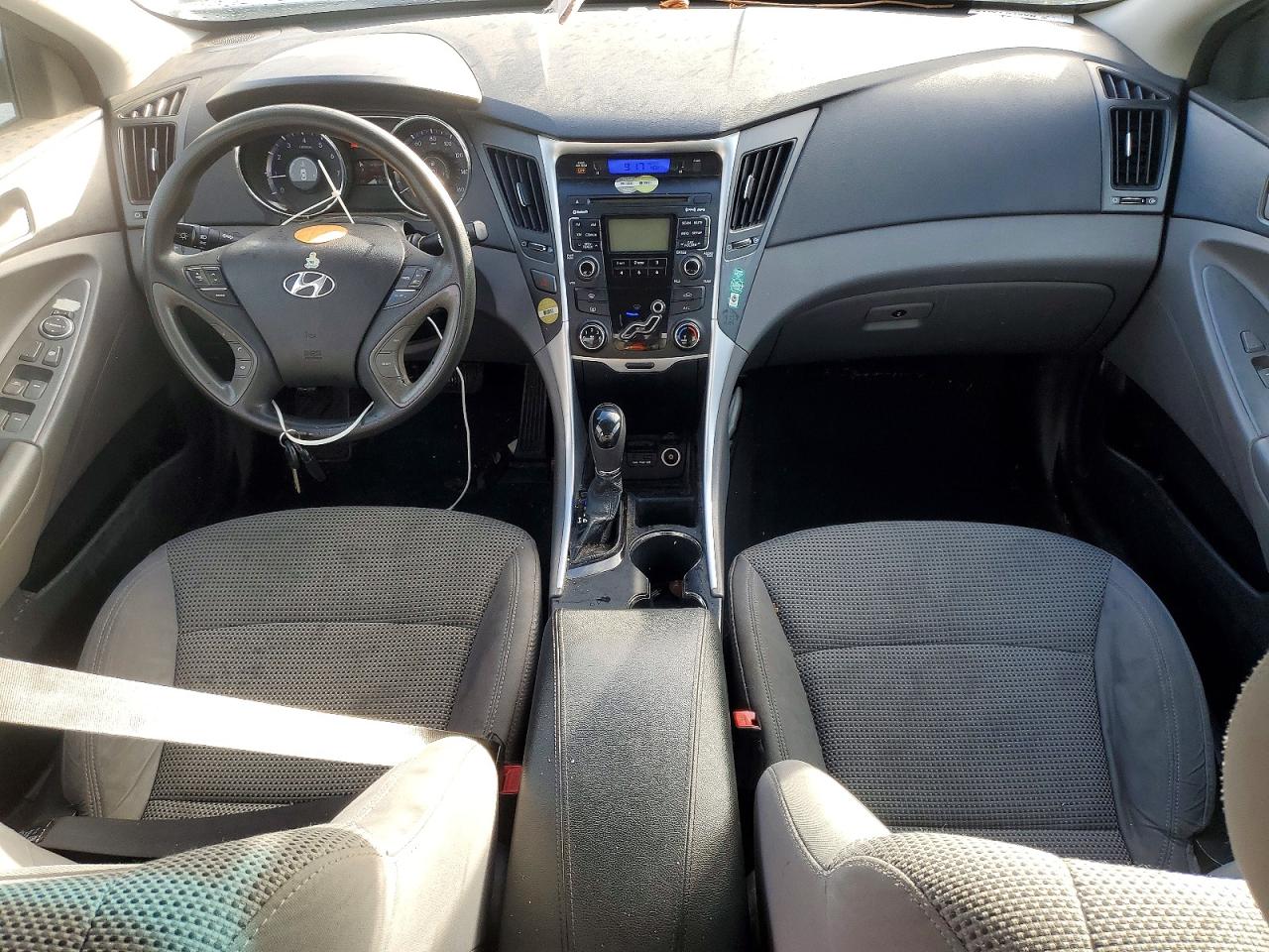 2011 HYUNDAI SONATA GLS photo 15