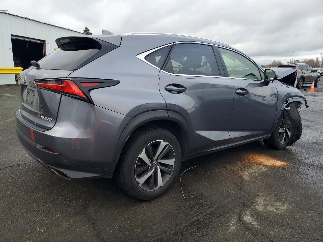 2021 LEXUS NX 300 BASE photo 5