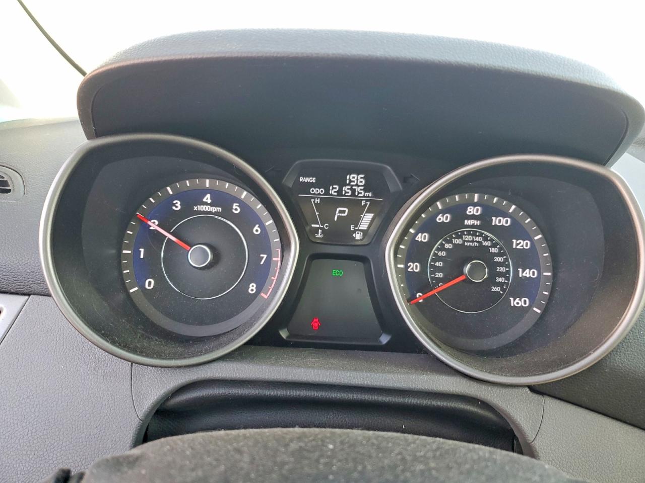 2013 HYUNDAI ELANTRA photo 9