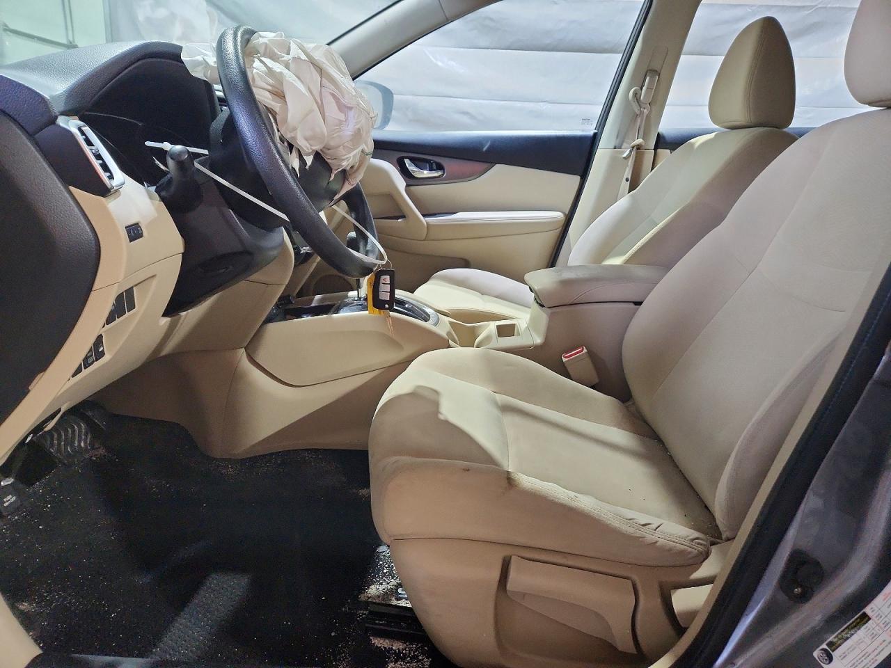 2016 NISSAN ROGUE S photo 19