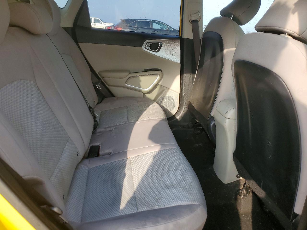 2020 KIA SOUL LX photo 28