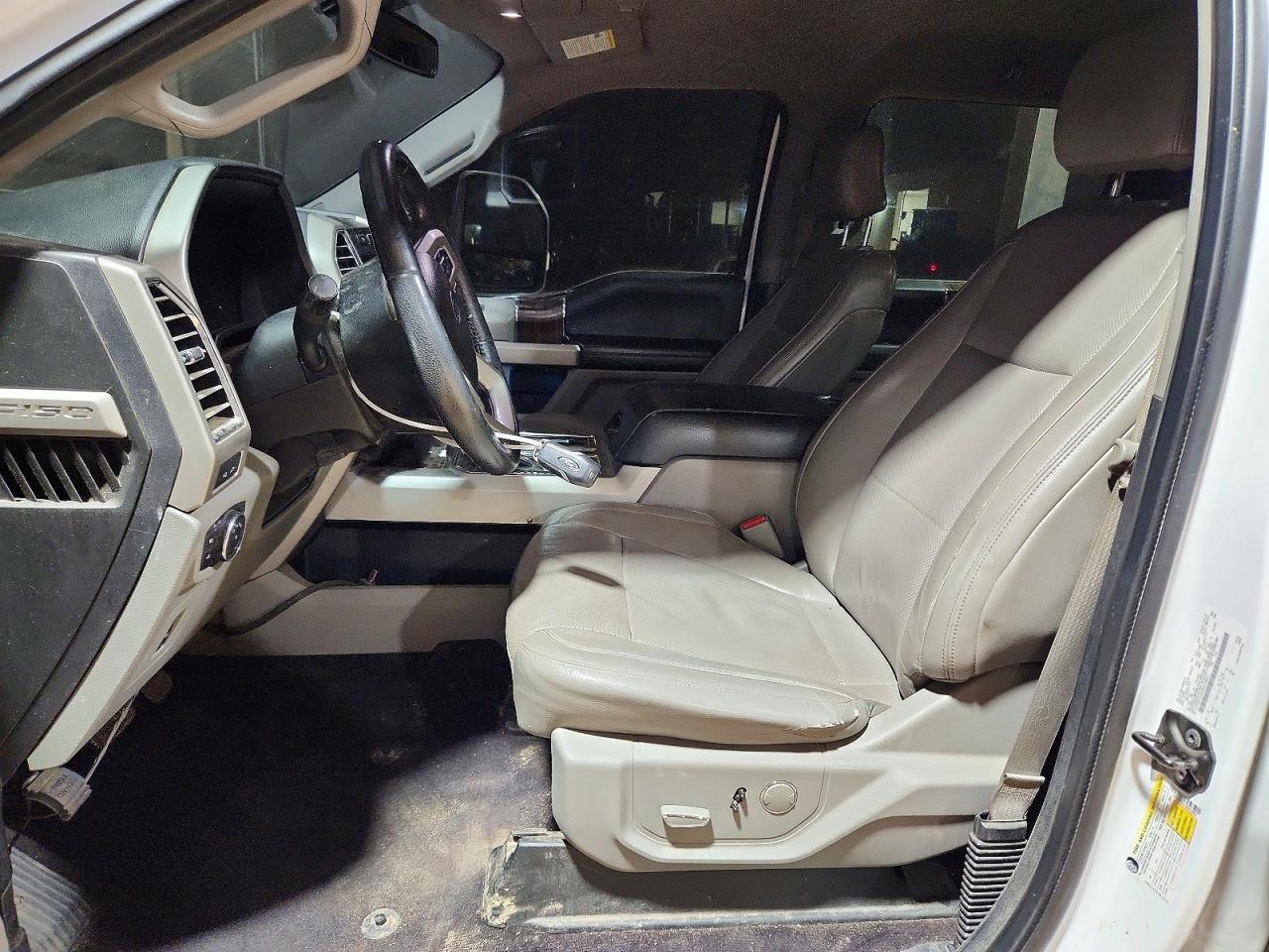 2016 FORD F150 SUPERCREW photo 13