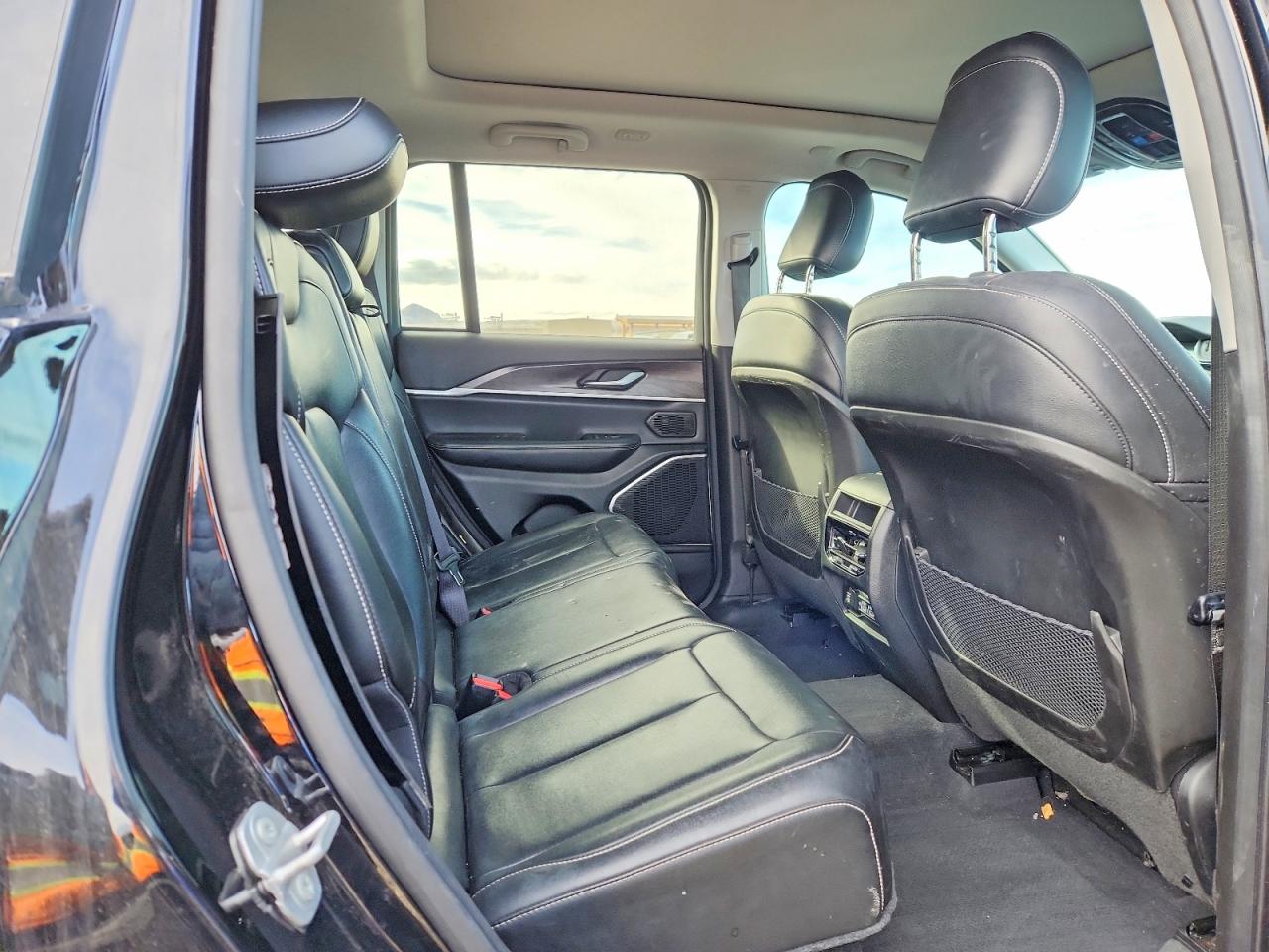 2023 JEEP GRAND CHEROKEE LIMITED 4XE photo 19