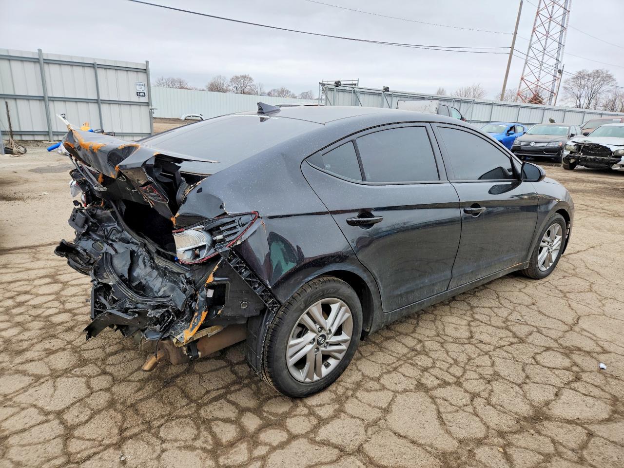 2020 HYUNDAI ELANTRA SEL photo 3
