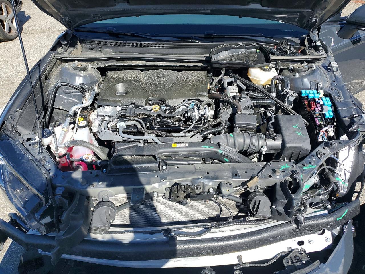 2025 TOYOTA CAMRY XSE photo 21