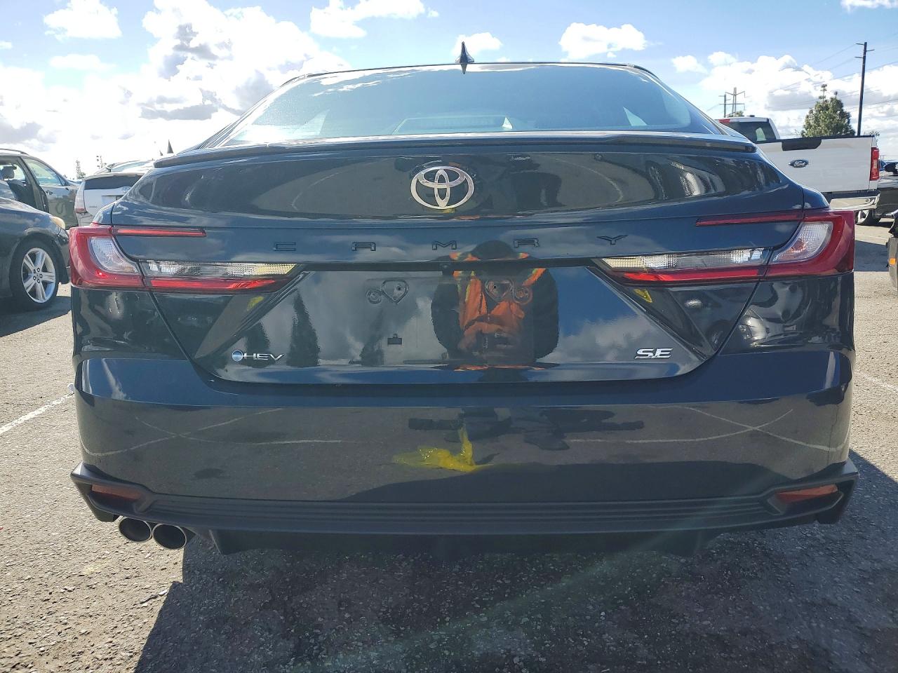 2025 TOYOTA CAMRY XSE photo 11