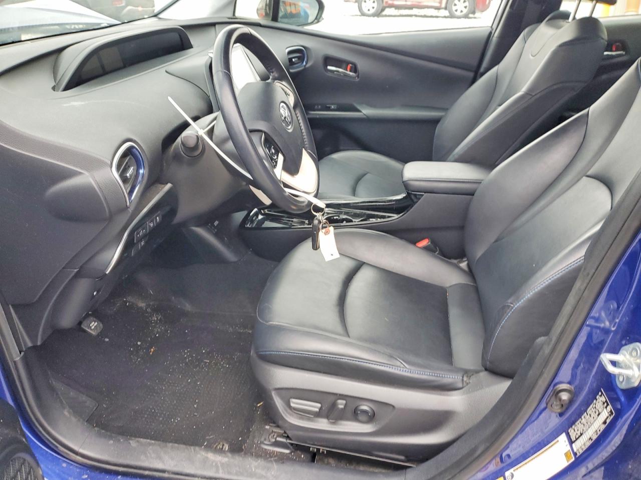 2018 TOYOTA PRIUS photo 7