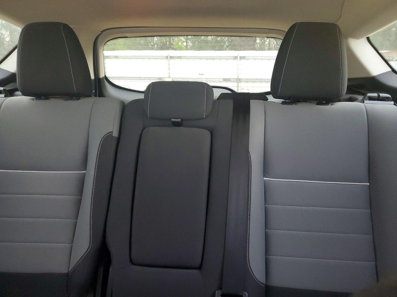 2014 FORD ESCAPE SE photo 19