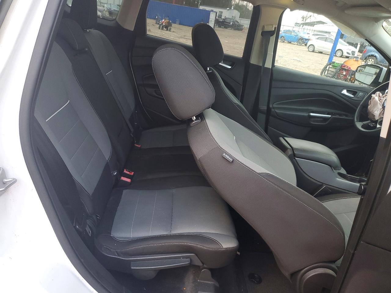 2014 FORD ESCAPE SE photo 21